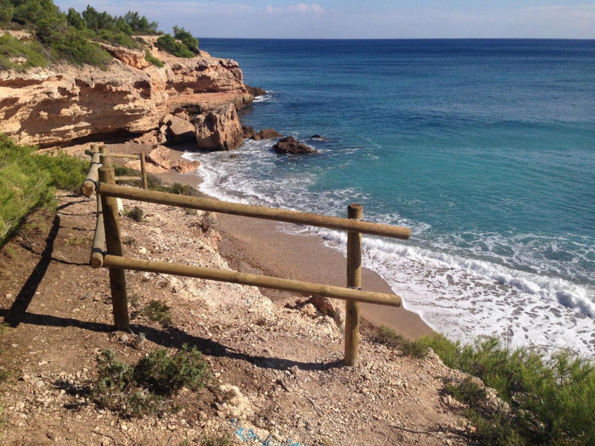 Vakantiehuis Dos Calas - Bonita De Estilo Rustico Y Piscina De Agua Salada